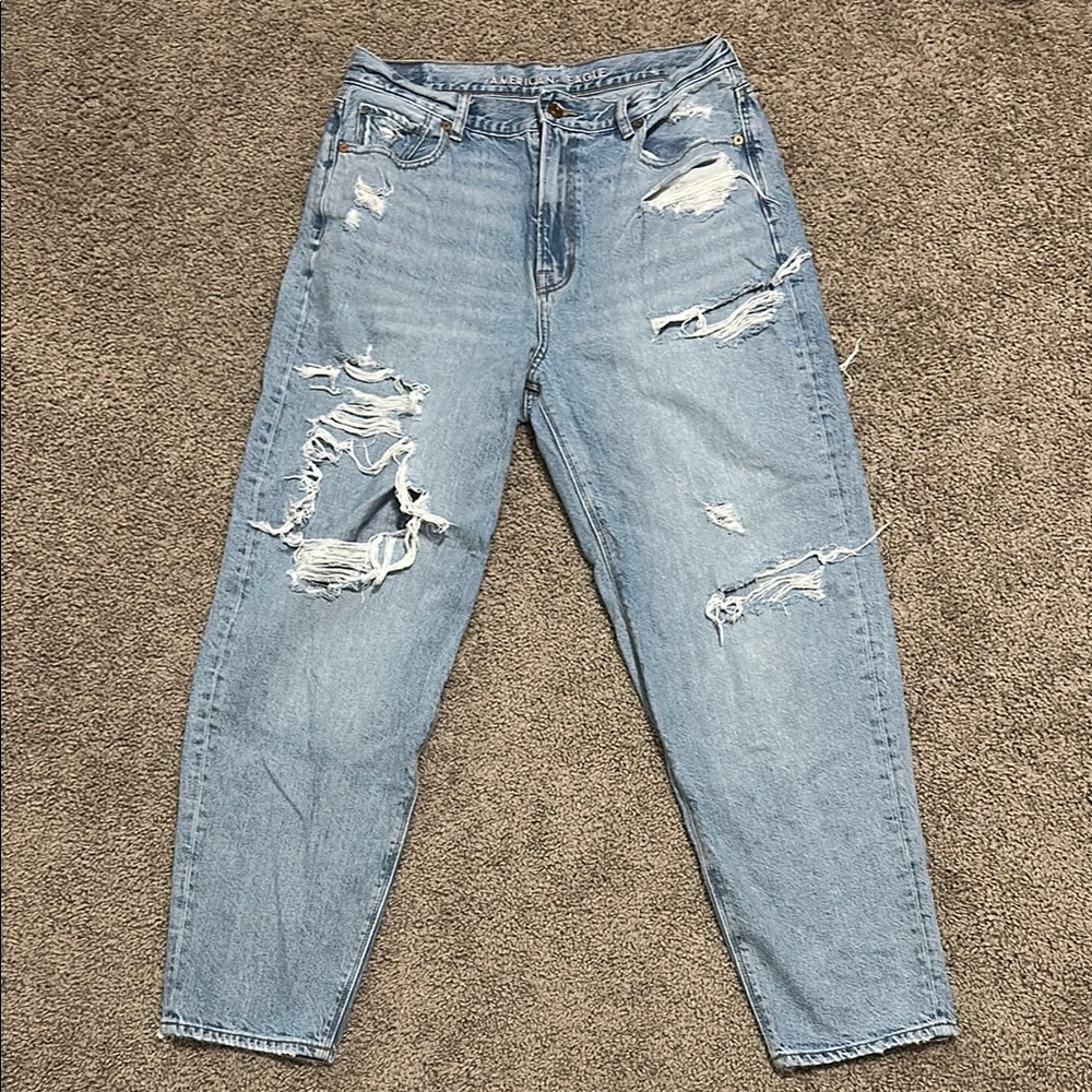 American Eagle Mom Jeans